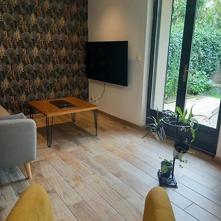 La Petite Longere La Mercerie Bourges Exteriör bild