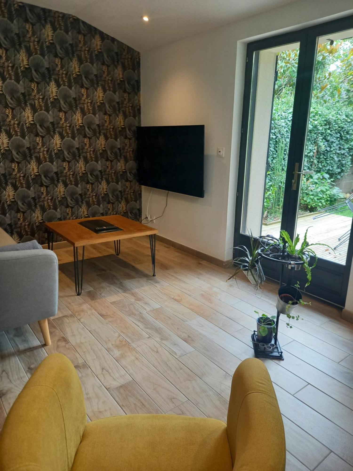 La Petite Longere La Mercerie Bourges Exteriör bild